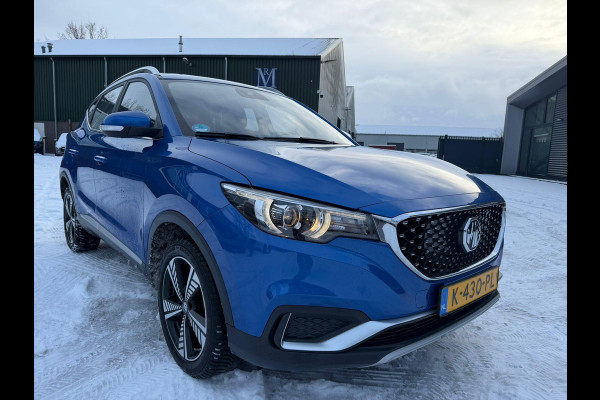 MG Mg Zs EV Luxury 45 kWh SOH 89% | All-season banden | Panoramadak | Nette auto | Rijklaar met garantie