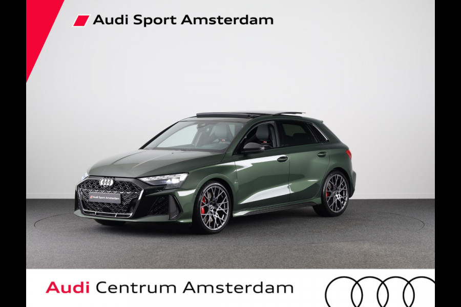 Audi RS 3 SPORTBACK 2.5 TFSI quattro 400pk Panoramadak | Schaal stoelen | Head Up Display | Sonsos audio
