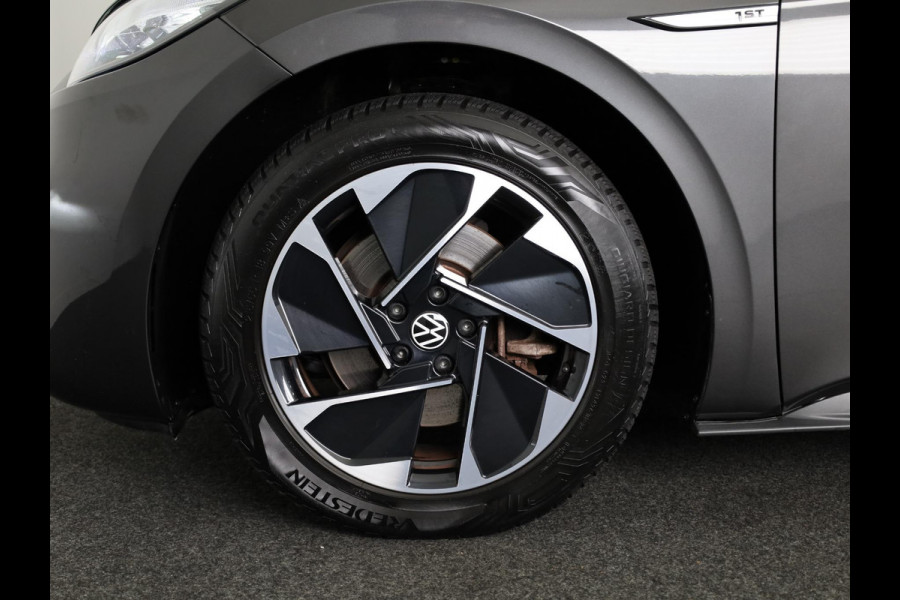 Volkswagen ID.3 First 58 kWh 204 PK | Navigatie | Parkeersensoren | Stoelverwarming | Apple car play / android auto