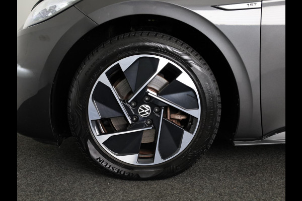 Volkswagen ID.3 First 58 kWh 204 PK | Navigatie | Parkeersensoren | Stoelverwarming | Apple car play / android auto