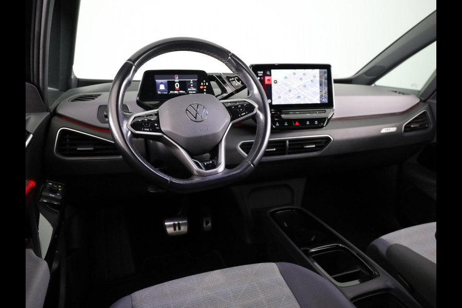 Volkswagen ID.3 First 58 kWh 204 PK | Navigatie | Parkeersensoren | Stoelverwarming | Apple car play / android auto