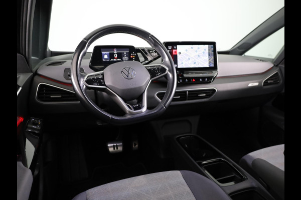 Volkswagen ID.3 First 58 kWh 204 PK | Navigatie | Parkeersensoren | Stoelverwarming | Apple car play / android auto