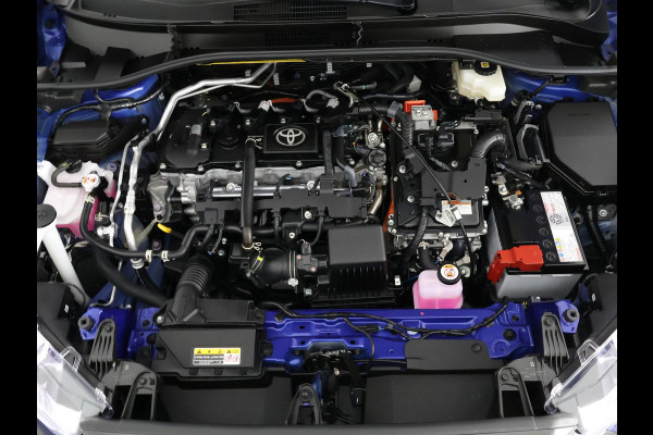Toyota Corolla Cross Hybrid 140 Style Bi-Tone | Stuur-/ & Stoelverwarming | Parkeersensoren | Dodehoek detectie | Elektrische kofferbak