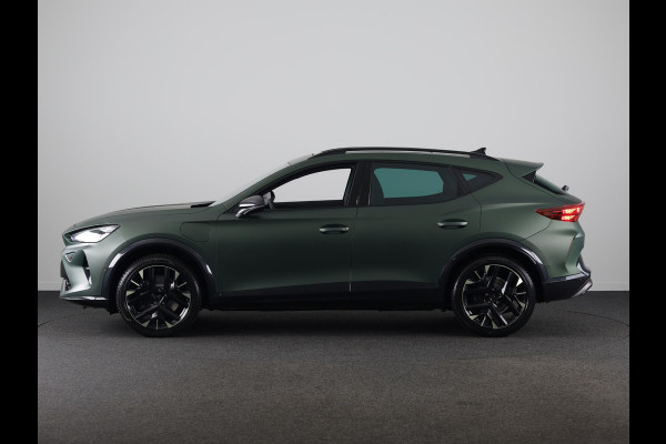 CUPRA Formentor 1.5 TSI e-Hybrid VZ Tribe Edition 272PK | Exclusieve Uitvoering | Panoramadak | Trekhaak | 19 inch | Matrix Koplampen | Matte Lak |