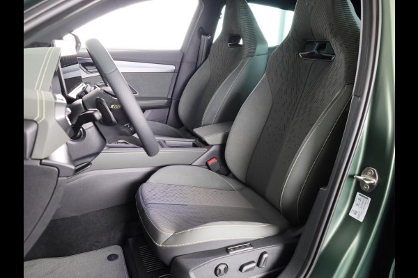 CUPRA Formentor 1.5 TSI e-Hybrid VZ Tribe Edition 272PK | Exclusieve Uitvoering | Panoramadak | Trekhaak | 19 inch | Matrix Koplampen | Matte Lak |