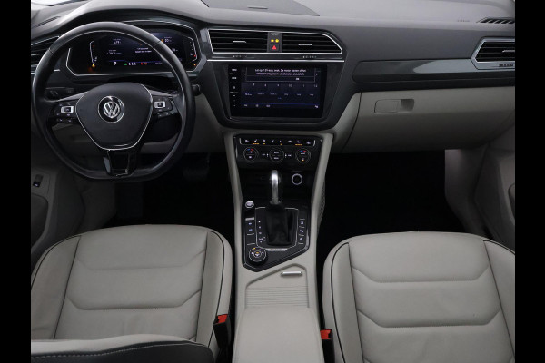 Volkswagen Tiguan 2.0 TSI 4Motion Highline Business R | 360° Camera | Trekhaak | Vol leer | Stoelverwarming | Schuif-/Kanteldak |