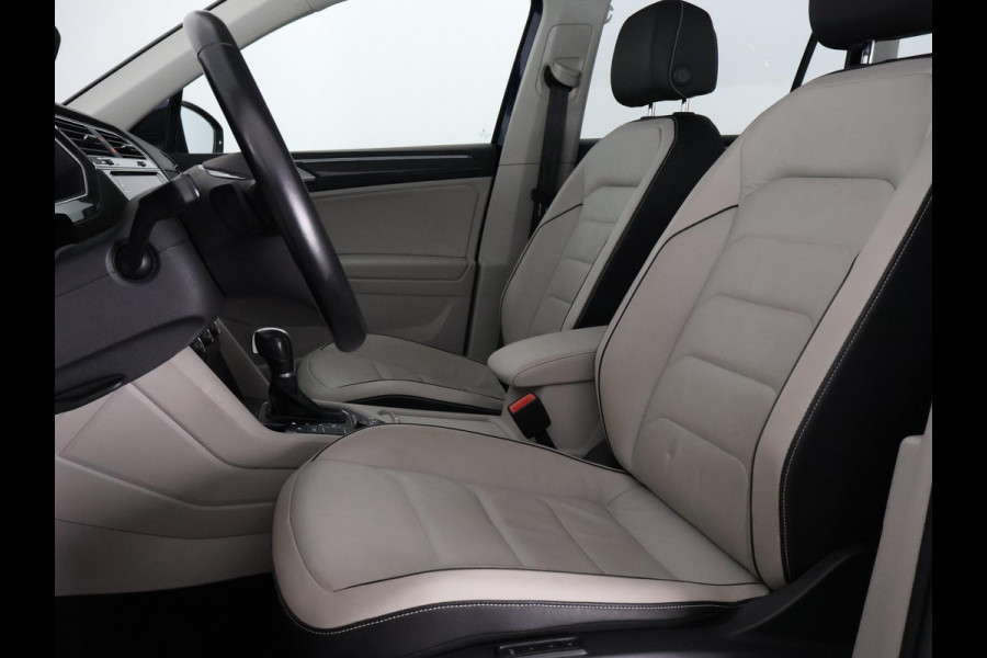 Volkswagen Tiguan 2.0 TSI 4Motion Highline Business R | 360° Camera | Trekhaak | Vol leer | Stoelverwarming | Schuif-/Kanteldak |