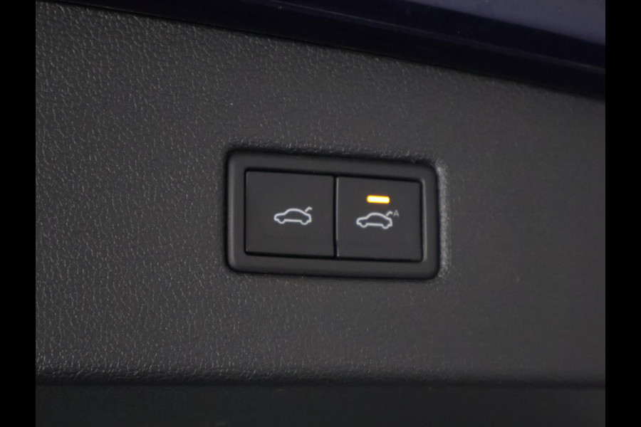 Volkswagen Tiguan 2.0 TSI 4Motion Highline Business R | 360° Camera | Trekhaak | Vol leer | Stoelverwarming | Schuif-/Kanteldak |