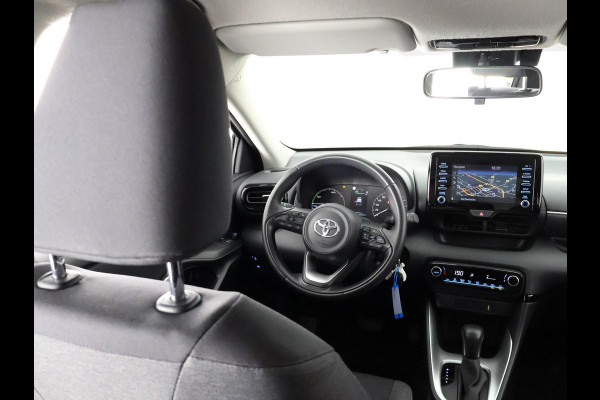 Toyota Yaris 1.5 HYBRID AUTOMAAT BLACK & WHITE GARANTIE 8-2033 NAVIGATIE.CLIMA.CRUISE