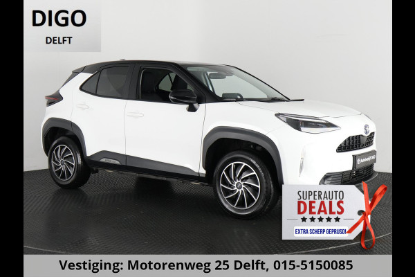 Toyota Yaris Cross 1.5 HYBRID BI-TONE MET LUXERY PACK GARANTIE-2033 CLOUD NAVIGATIE .CLIMA.CRUISE.KEYLESS.