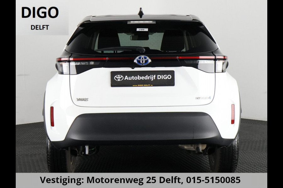 Toyota Yaris Cross 1.5 HYBRID BI-TONE MET LUXERY PACK GARANTIE-2033 CLOUD NAVIGATIE .CLIMA.CRUISE.KEYLESS.