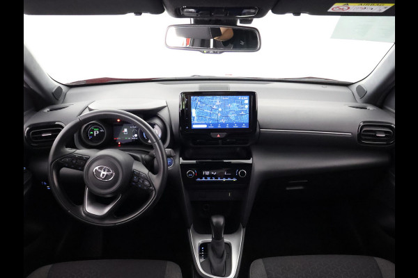 Toyota Yaris Cross 1.5 HYBRID DYNAMIC BI-TONE AUTOMAAT GARANTIE 2033 CARPLAY NAVIGATIE. CAMERA .COMPLEET.