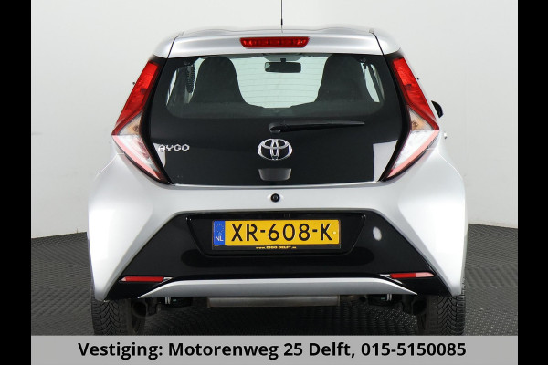 Toyota Aygo 1.0 VVT-i X-PLAY CAMERA CARPLAY NAVI GARANTIE 2029 AIRCO. VOLLEDIG ONDERHOUDEN