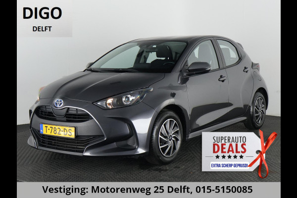 Toyota Yaris 1.5 HYBRIDE GRAYLINE NAVIGATIE GARANTIE TOT 2033 ! CAMERA.CRUISE. CLIMA.ALS NIEUW !