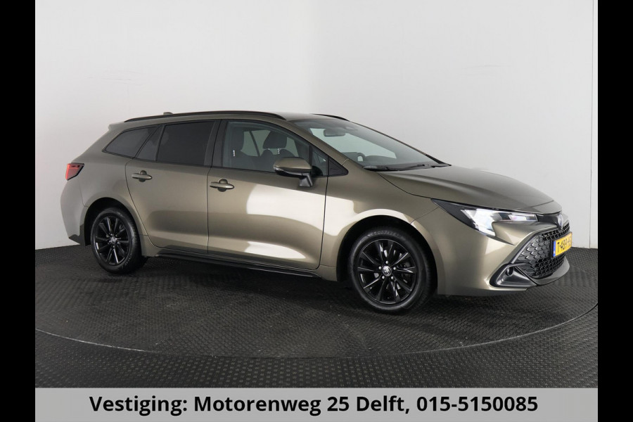 Toyota Corolla Touring Sports HYBRID BLACKLINE ACTIVE GARANTIE TOT 2033! NIEUW MODEL. CARPLAY NAVIGATIE. ADAPTIEVE CRUISE CONTROL . APPLE CARPLAY & ANDRIOD AUTO . CAMERA