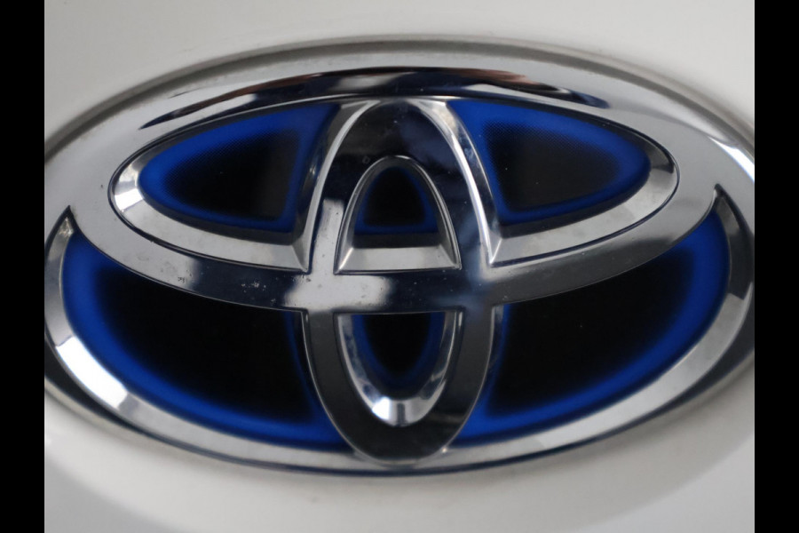 Toyota Yaris 1.5 HYB 1e EIG GARANTIE TOT 11-2032* BLACK & WHITE BIJNA 2023. CLOUD NAVI.CLIMA.CRUISE