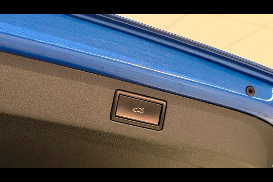 Škoda Kamiq 1.5 TSI ACT Business Edition + MEMORY / PREMIUM AUDIO / TREKHAAK