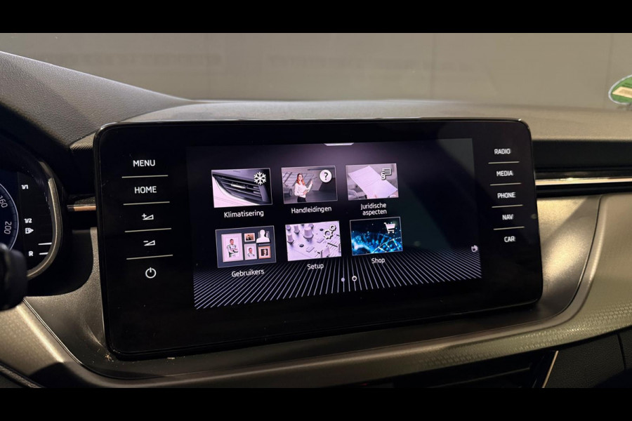 Škoda Kamiq 1.5 TSI ACT Business Edition + MEMORY / PREMIUM AUDIO / TREKHAAK