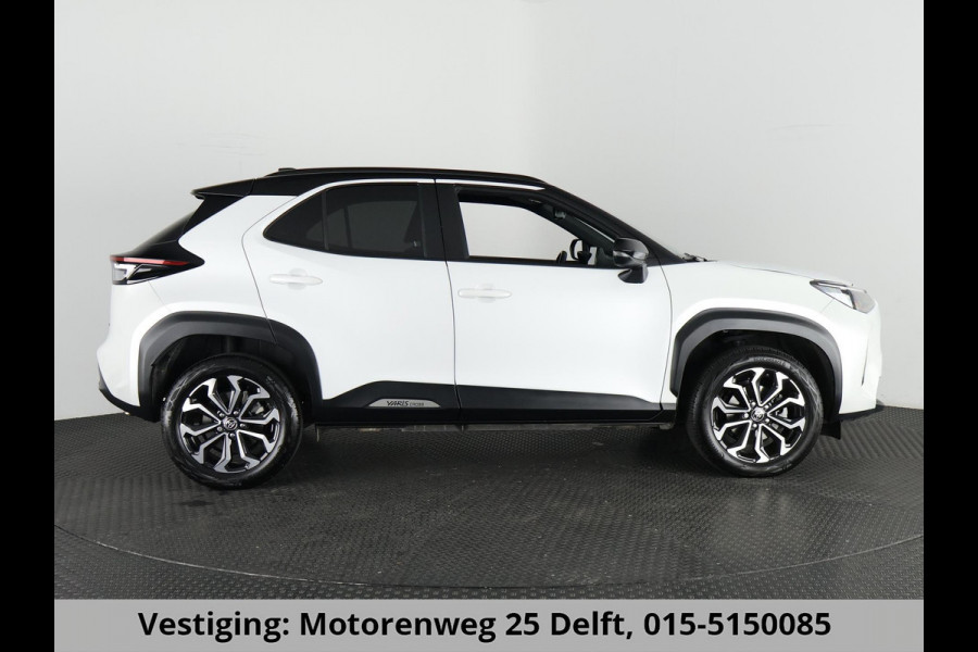 Toyota Yaris Cross 1.5 HYBRIDE DYNAMIC LUXERY BITONE GARANTIE 4-2034 BLIND SPOT . NAVI.CAMERA. PDC V+A.