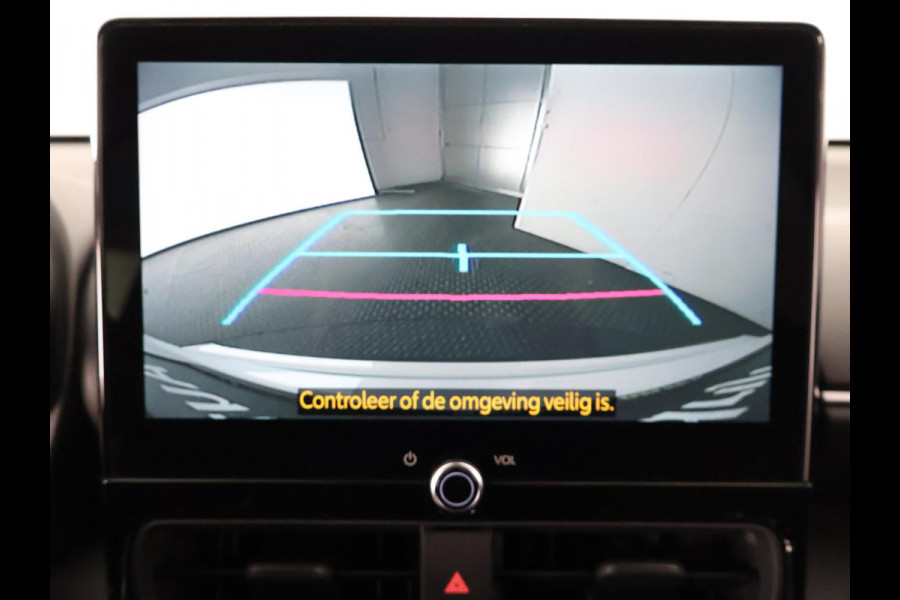 Toyota Yaris Cross 1.5 HYBRIDE DYNAMIC LUXERY BITONE GARANTIE 4-2034 BLIND SPOT . NAVI.CAMERA. PDC V+A.