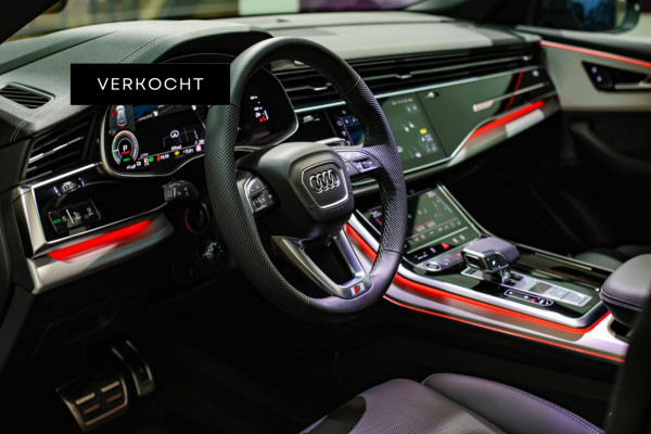 Audi Q8 60 TFSI e Quattro Competition *Pano*RS-Stoelen*B&O*4-Wiel besturing*360 Camera*