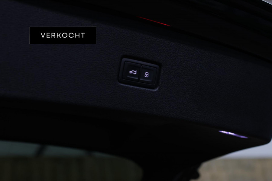 Audi Q8 60 TFSI e Quattro Competition *Pano*RS-Stoelen*B&O*4-Wiel besturing*360 Camera*