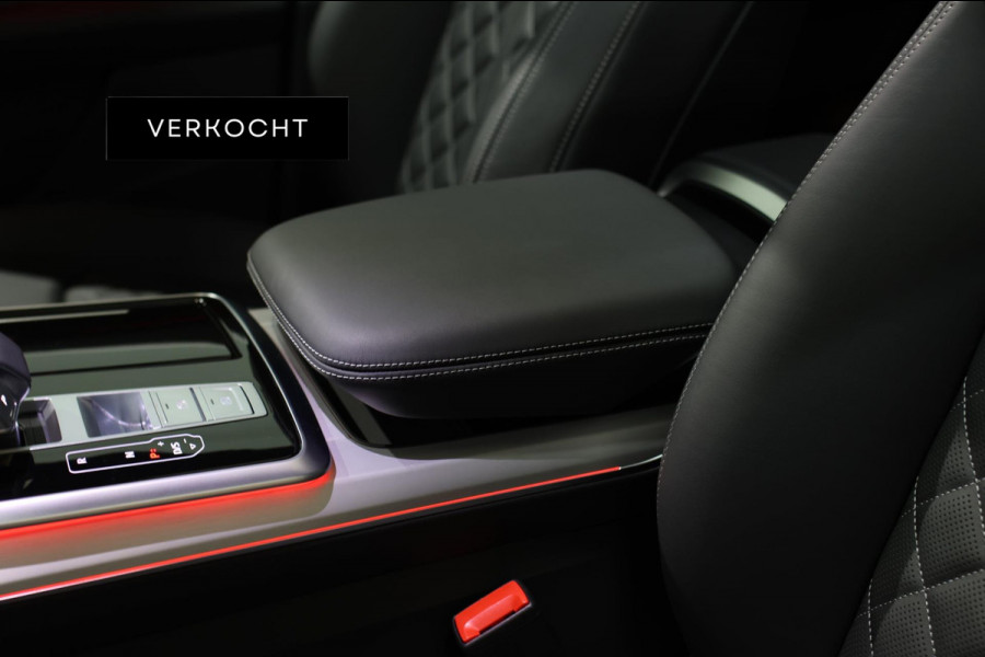 Audi Q8 60 TFSI e Quattro Competition *Pano*RS-Stoelen*B&O*4-Wiel besturing*360 Camera*