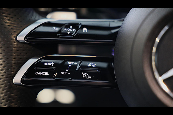 Mercedes-Benz GLC 400e 4MATIC AMG 63 Look / Acc / 360 Camera / Burmester / Head Up / Leder / Open Panoramadak / 21 Inch