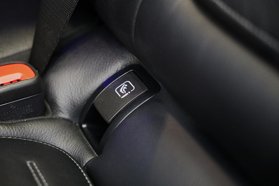 Mercedes-Benz GLC 400e 4MATIC AMG 63 Look / Acc / 360 Camera / Burmester / Head Up / Leder / Open Panoramadak / 21 Inch