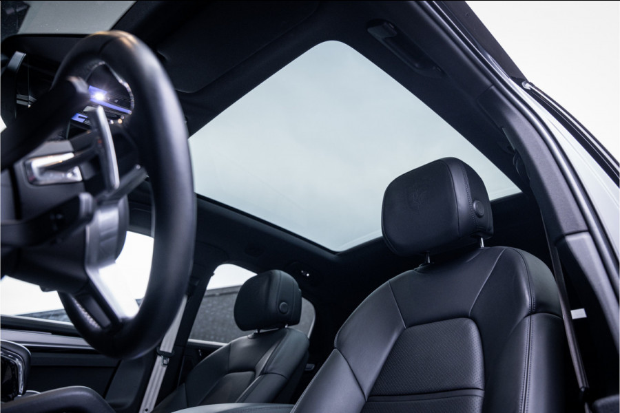 Porsche Cayenne Coupé 3.0 E-Hybrid - Sport Chrono + | Panorama | Bose | Luchtvering | Memory | 360 Camera