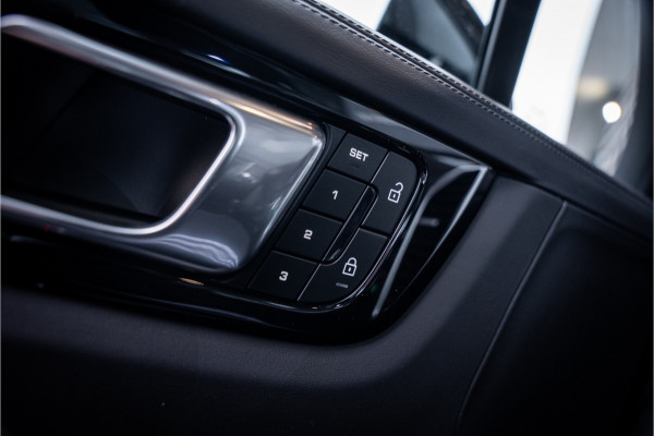 Porsche Cayenne Coupé 3.0 E-Hybrid - Sport Chrono + | Panorama | Bose | Luchtvering | Memory | 360 Camera