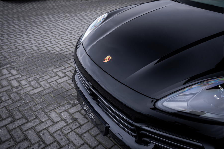 Porsche Cayenne Coupé 3.0 E-Hybrid - Sport Chrono + | Panorama | Bose | Luchtvering | Memory | 360 Camera