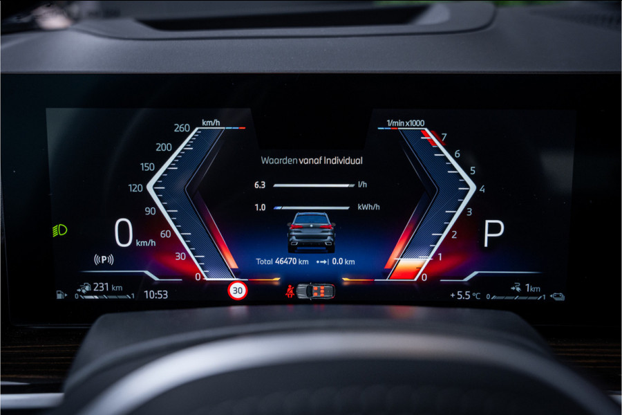 BMW X5 xDrive50e Launch Edition - M Sport | Panorama | H&K | Memory | Stoelkoeling