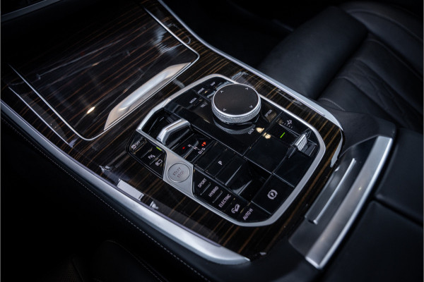 BMW X5 xDrive50e Launch Edition - M Sport | Panorama | H&K | Memory | Stoelkoeling
