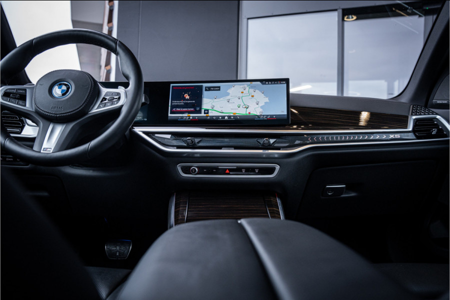 BMW X5 xDrive50e Launch Edition - M Sport | Panorama | H&K | Memory | Stoelkoeling