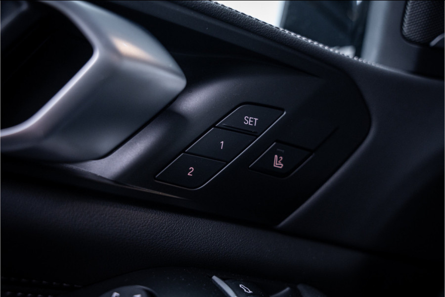 BMW X5 xDrive50e Launch Edition - M Sport | Panorama | H&K | Memory | Stoelkoeling