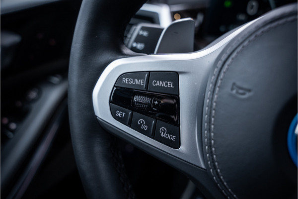 BMW X5 xDrive50e Launch Edition - M Sport | Panorama | H&K | Memory | Stoelkoeling