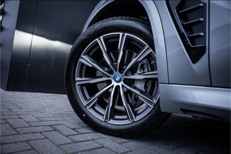 BMW X5 xDrive50e Launch Edition - M Sport | Panorama | H&K | Memory | Stoelkoeling