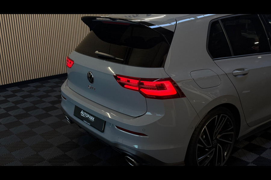 Volkswagen Golf 2.0 TSI GTI CLUBSPORT PANO|HUD|IQLIGHTS|BLINDSPOT|SFEERVERLICHTING|BOMVOL!