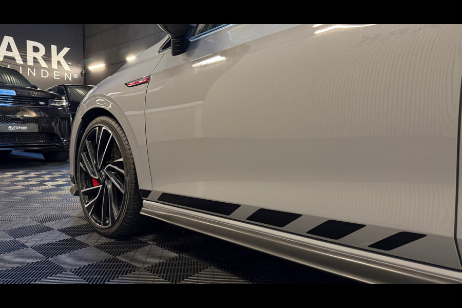 Volkswagen Golf 2.0 TSI GTI CLUBSPORT PANO|HUD|IQLIGHTS|BLINDSPOT|SFEERVERLICHTING|BOMVOL!