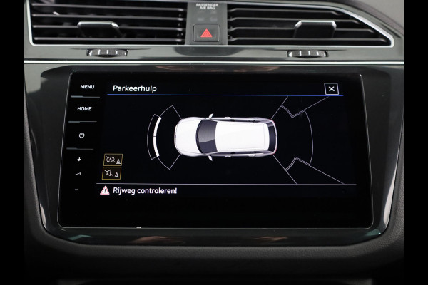 Volkswagen Tiguan 1.4 TSI eHybrid R-Line Business 245 PK | Automaat (DSG) | wegklapbare trekhaak | winterpakket | verlengde garantie