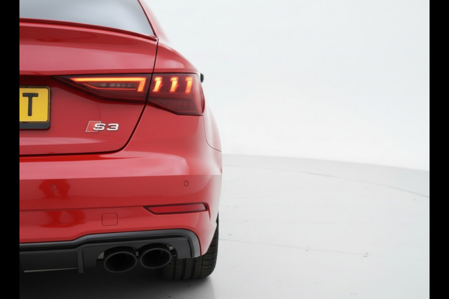 Audi S3 Limousine 2.0 TFSI 310PK S3 QUATTRO HEAD-UP/LEDER/PANORAMADAK