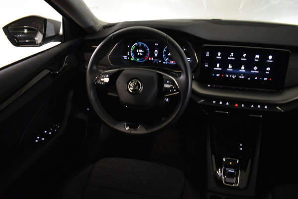 Škoda Octavia Combi TSI iV PHEV 204PK DSG HYBRID BUSINESS NAVI/CARPLAY/PDC STOELVERW