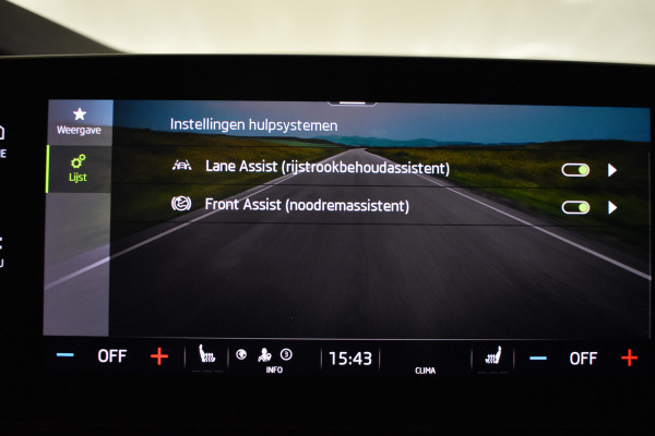 Škoda Octavia Combi TSI iV PHEV 204PK DSG HYBRID BUSINESS NAVI/CARPLAY/PDC STOELVERW