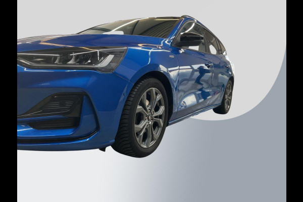 Ford FOCUS Wagon 1.5 EcoBlue ST Line Diesel Automaat! | Panoramadak | Winter Pack | Camera | BTW verrekenbaar