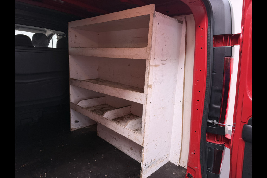 Opel Vivaro D 126PKDubbele Cabine 5-Persoons L2H1 Trekhaak Camera Navi Airco Cruise Control Pdc Sport EcoFlex 1.6CDTI Euro 6 Betonplex Vloer Wandbetimmering Schuifdeur 1e Eigenaar Origineel Nederlandse Auto