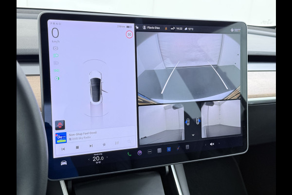 Tesla Model 3 SR+ 325PK Trekhaak Lmv 18" AutoPilot FSD Leder Pano-dak Adaptive-Cruise Camera's Elektr.-Stuur+Stoelen+Spiegels+Geheugen+Easy-En SOH 92% Navi LED Comfortstoelen ACC DAB Voorverwarmen interieur via App Keyless One-Pedal-Drive 1e Eigenaar Origineel Nederlandse Auto