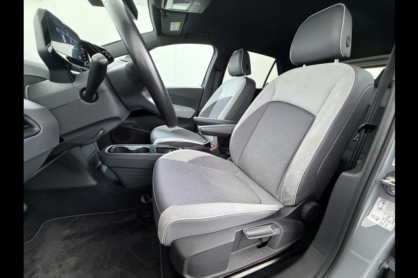 Volkswagen ID.3 First Plus 58kWh Navi-Pro Adap.Cruise Camera Lmv 19" Ecc Apple Carplay Android Auto SOH 91% Stoel+Stuurverwarming Lmv Matrix led Privacy Glas Keyless Rijstrooksensor Origineel Nederlandse Auto