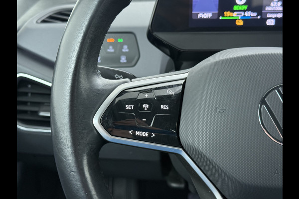 Volkswagen ID.3 Pro 58kWh Apple Carplay Android Adap.Cruise App-Connect SOH 92% Navi Ecc Pdc-a+v Voorklimatisering Stoelverwarming Bordherkenning Lane-Assist Lmv Led Rijstrooksensor Origineel Nederlandse Auto 1e eigenaar