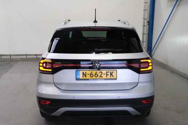 Volkswagen T-Cross 1.0 TSI Style Automaat > Virtual display < N.A.P. Airco, Cruise, Navi, Camera, PDC, Stoelverwarming.